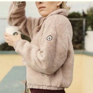 Vuori Sherpa Full Zip Fleece